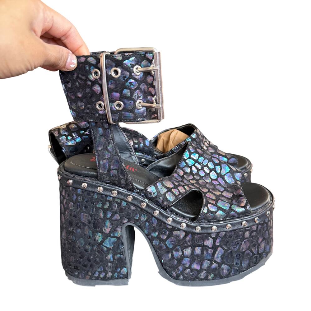 Demonia Camel-102 Stacked Platform Sandals Black Stone Print Hologram Size 7